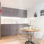 Downtown Design Lejlighed *
